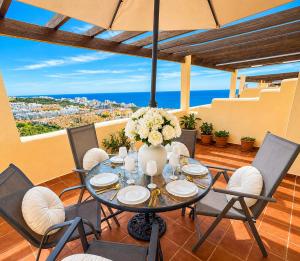 CasaBlanca Luxury Duplex Penthouse