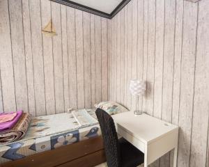 One Bedroom Apartment - Great Location