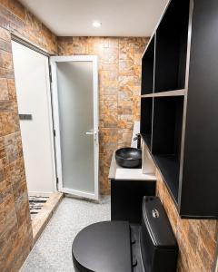 1BR SRV Studio Apartment - WYMA Retreat TERRA