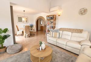 Luxury Villa Calpe - Pool - 2 Units - Near Beach