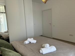 VOne - Bright & Spacious Apartment - Free Parking