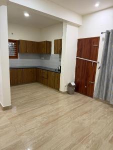 Silver appartment by LUXE