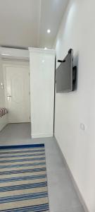 Excellent Apt 5 minutes from downtown, Beach Front Free WIFI