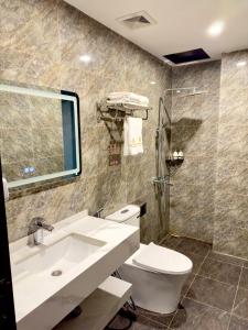 Grand Luxury Hotel Que Vo