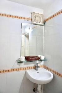 Nhà nghỉ Việt Mến