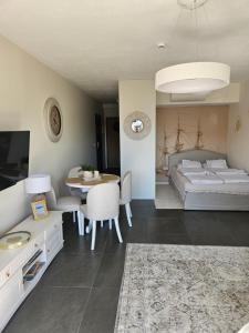 Solaris Apartment Nala
