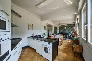 Spacious apartment in the City Hall area