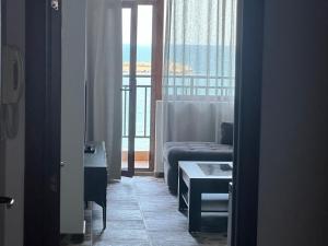 Roman Apartment