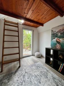 Hegyi Kuckó Vendégház - Forest Hideaway with Jacuzzi