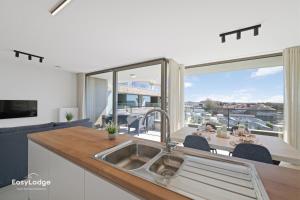 ODRADA - Bright new apartment with terrace near the sea