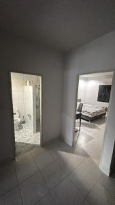 Apartment with 1 Bedroom and 1 Bathroom