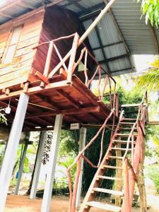 Lakeside Haven Resort