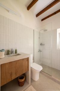 Authentic Anixi Villa with Pool & Guest Suite