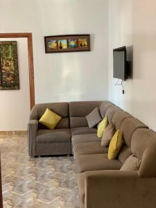 Azla Beach Escape - Cozy Apartment