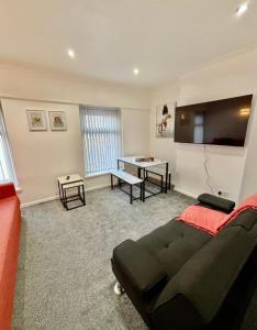 Central Cardiff Apartment Walk to Town