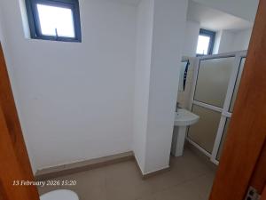 3 Bedroom Apartment 1min walk metro station