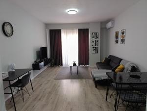 Saranda Terraces 21