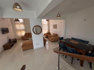 Ary Homestay Nyali- 1 bedroom Behind City Mall