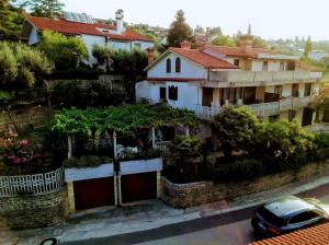 Apartments Leko 4