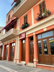 The cosy inn vlora
