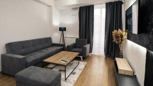 Luxury City Center 2BR Apartment with Private Parking