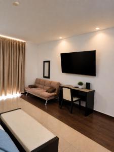 Sea View One Bedroom Suite