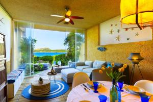 Blue Sail Retreat - Vista Mare & Mini Cinema