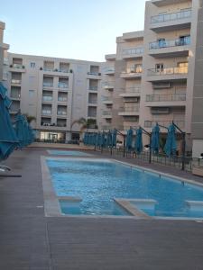Appartement vue imprenable sur mer, résidence pieds dans leau avec piscine C1