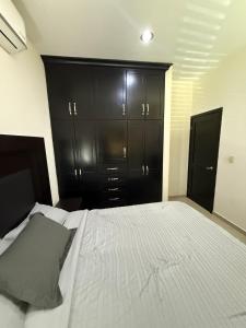 Suite #7