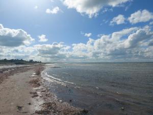 6 person holiday home in Glesborg