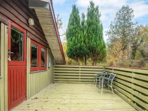 4 person holiday home in Oksbøl