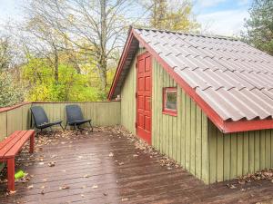 4 person holiday home in Oksbøl