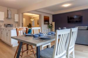 4Bed&25 Bath Brand new,Niagara Falls,Sleeps12