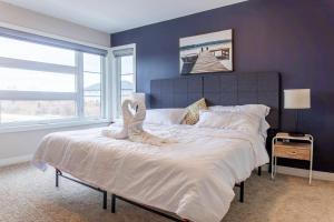 4Bed&25 Bath Brand new,Niagara Falls,Sleeps12