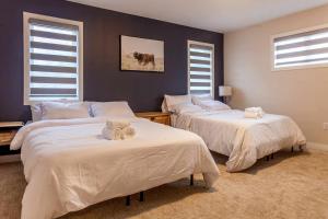 4Bed&25 Bath Brand new,Niagara Falls,Sleeps12