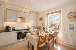 The Old Post Office - Parking Available - 75 meters Estuary