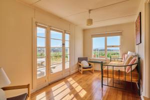 Pips Place - Lisdillon - Waterfront