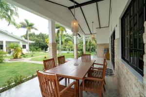 Sea Start Villa