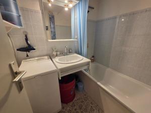 Charmante maisonnette - 5 pers. - FR-1-194-463