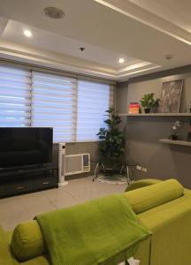 Astoria Plaza Residential