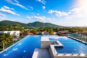 Studio Aira Rooftop Pool Relife Naiharn Beach