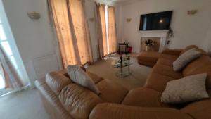First Class Luxurious Apartment London Finchley