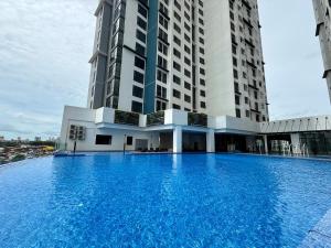 Aura Nest-Space Residency-KSL-2BR-Projector-4Pax