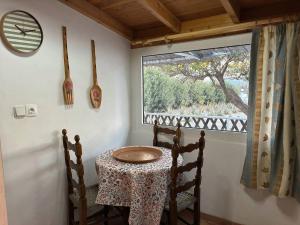 Charming Seaside House in Klima Beach Steps Away, Pet-Friendly