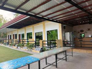 CocoVille Guesthouse KUBO
