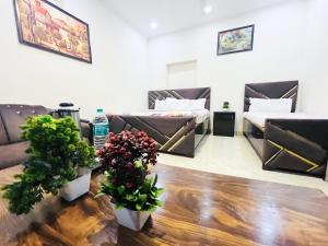 Hotel Fabulous - Nizamuddin Railway Station
