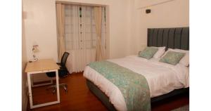Deluxe Apartments at Junction Gardens by Karibu Stays