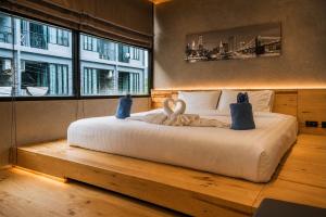 Studio Aira Rooftop Pool Relife Naiharn Beach