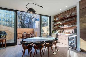 Williamsburg Townhouse 3BR Townhouse with Private Garden