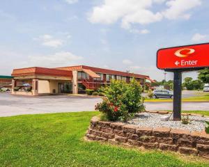 Econo Lodge Dyersburg I-155
